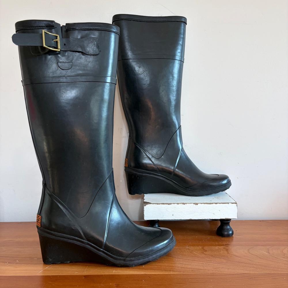 KORS Michael Kors Black Rubber Wedge Rain Boots Womens Size 8 Buckle Detail